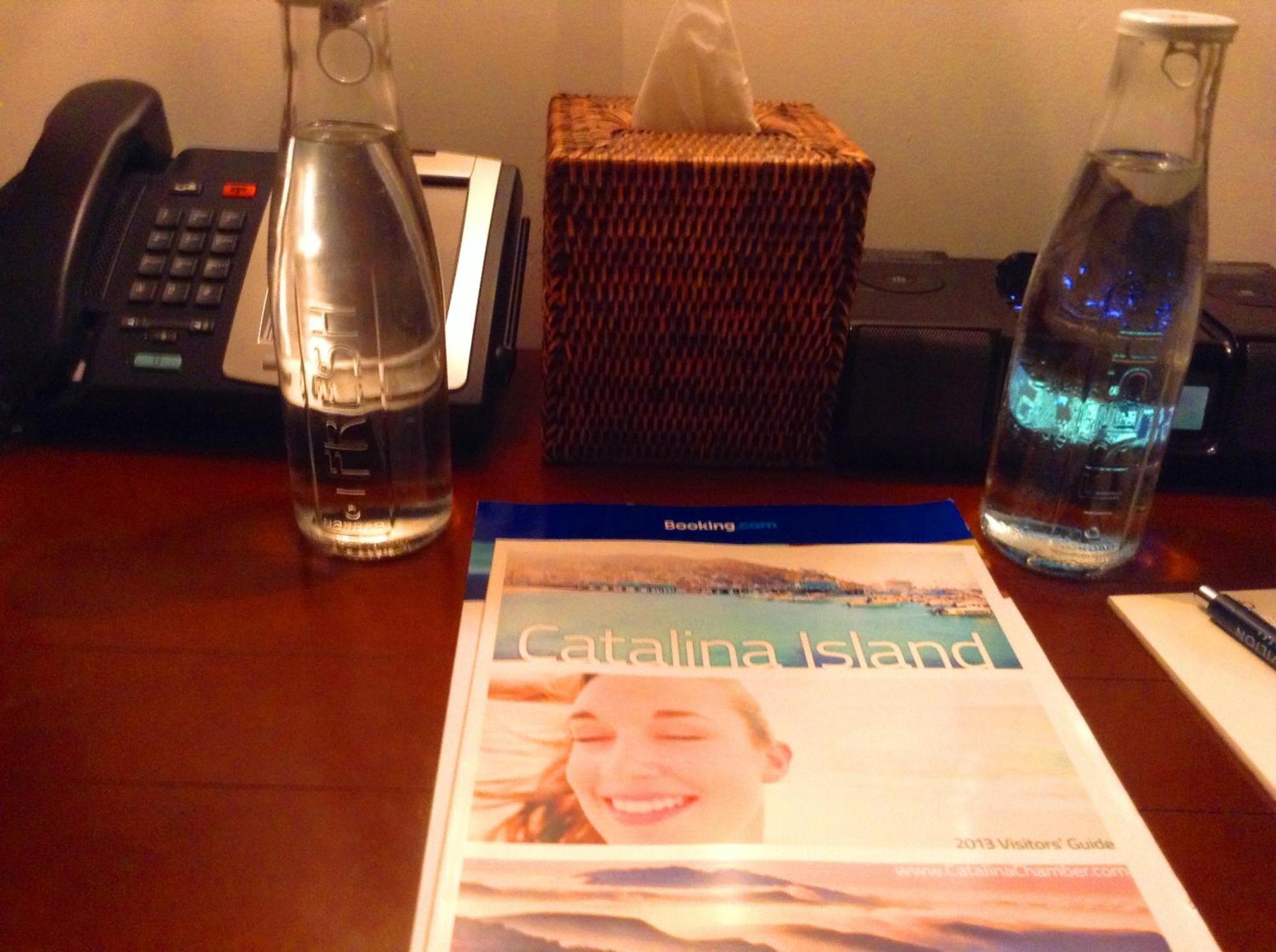 Pavilion Hotel Avalon Δωμάτιο φωτογραφία