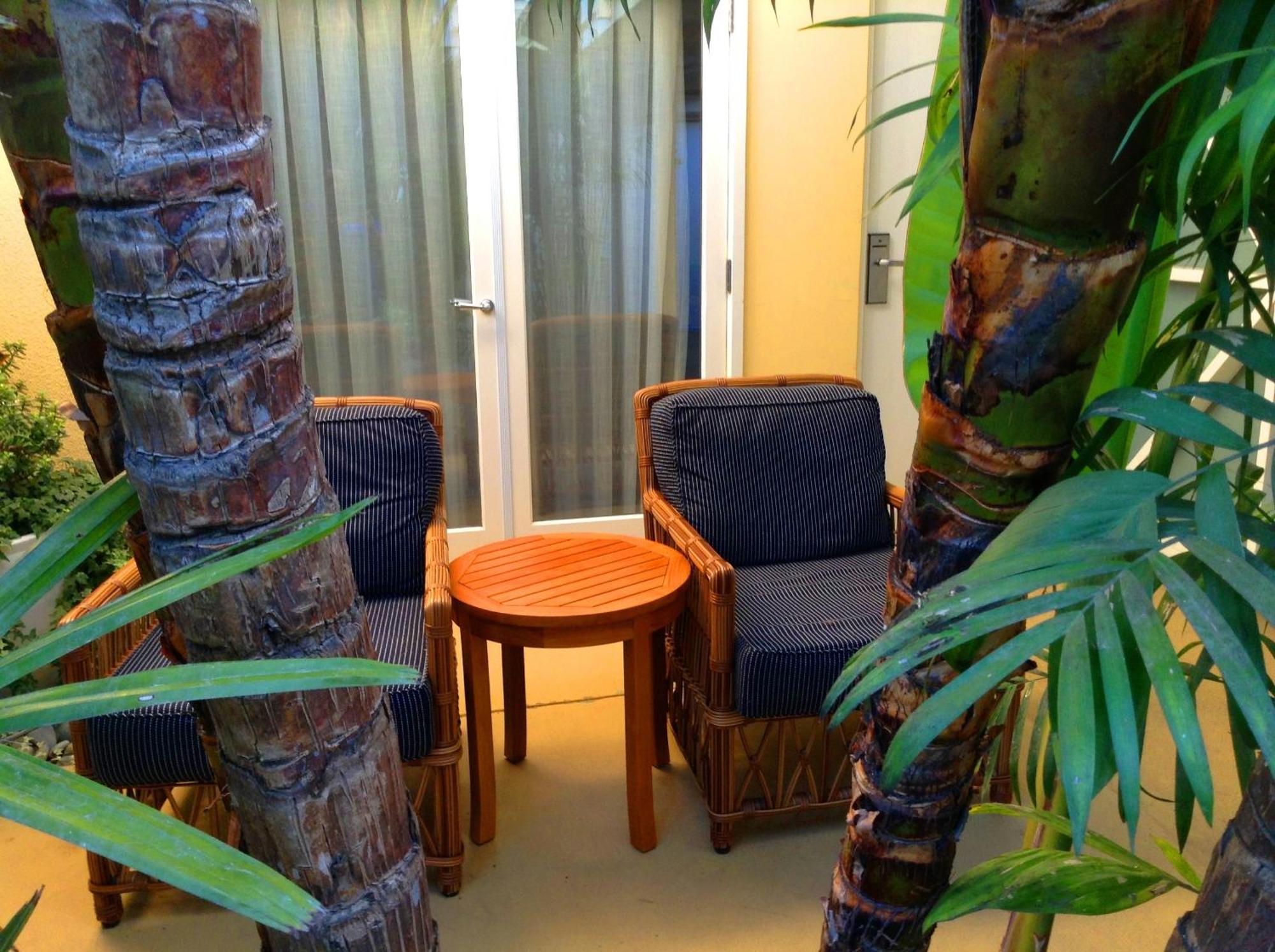 Pavilion Hotel Avalon Δωμάτιο φωτογραφία